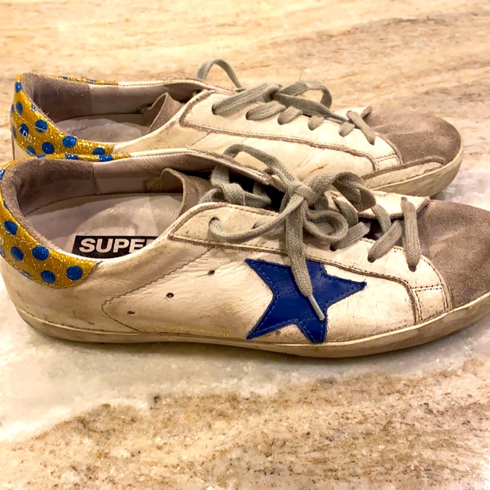 Golden Goose Superstars - Picture 1 of 3